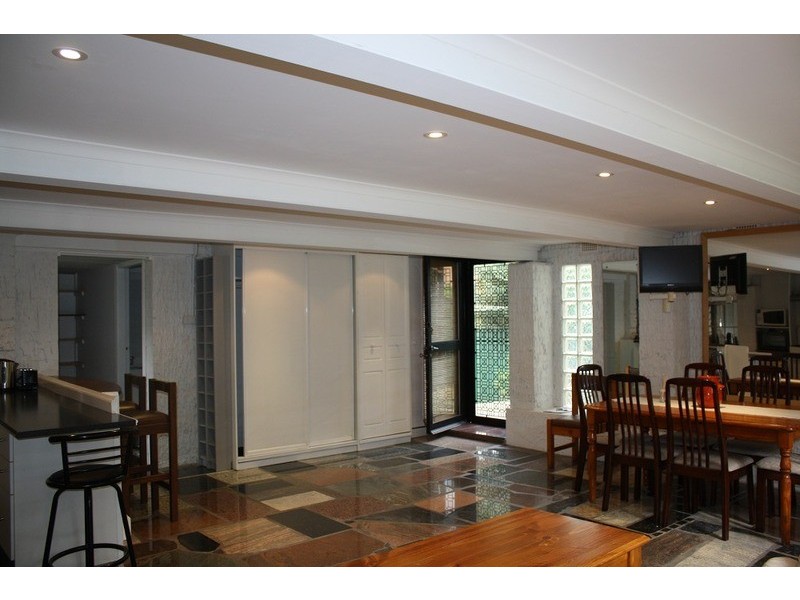 Flat /2A Forshaw  Avenue, Peakhurst NSW 2210