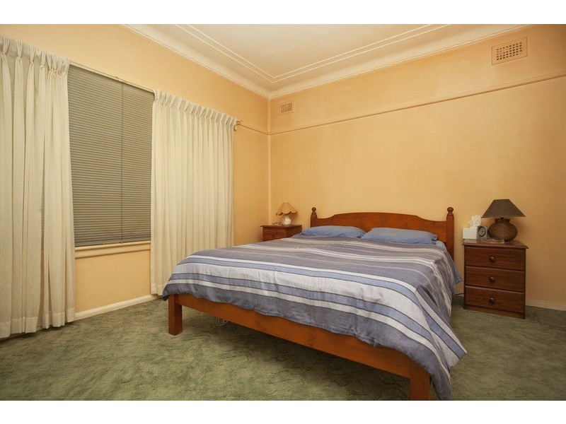 140 Davies  Road, Padstow NSW 2211