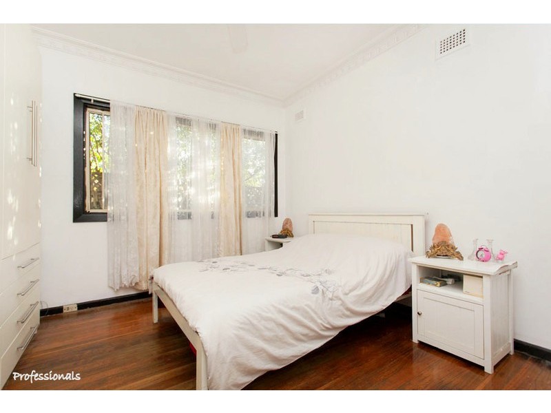 76 Watson Road, Padstow NSW 2211