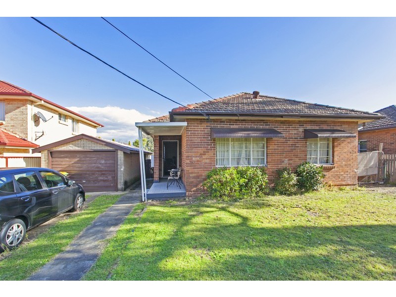 144 Faraday Road, Padstow NSW 2211