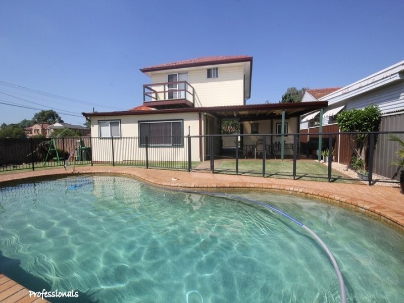 10 Burley  Road, Padstow NSW 2211