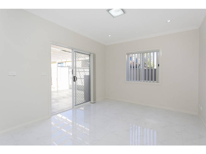 19 Lindsay  Street, Panania NSW 2213