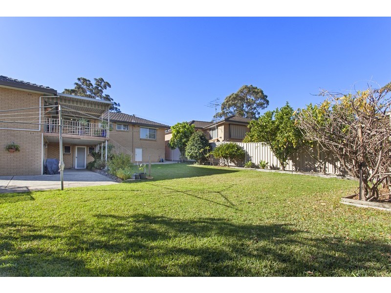 6  Ballina  Street, Georges Hall NSW 2198