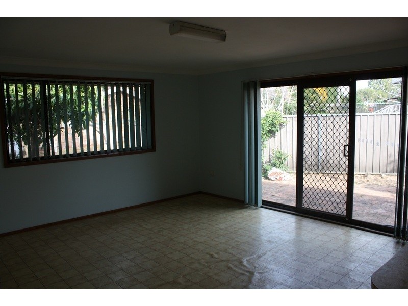 2 Perry Street, Bossley Park NSW 2176