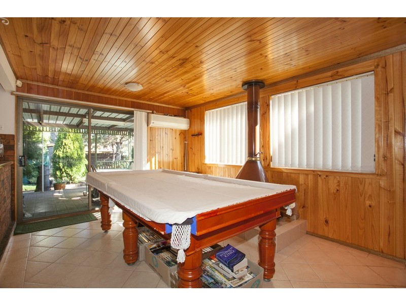 13 Maclaurin  Avenue, East Hills NSW 2213