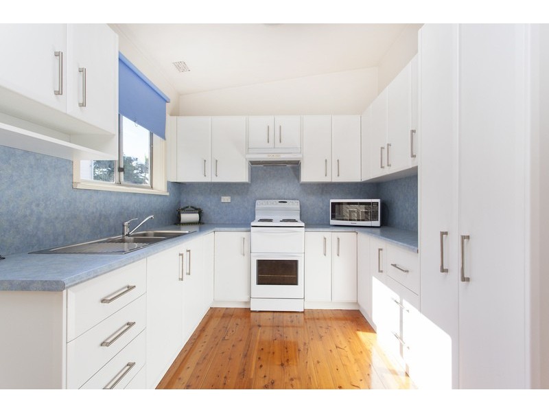 28 Glencorse Avenue, Milperra NSW 2214