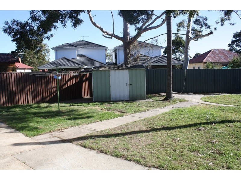 10A Park Road, East Hills NSW 2213