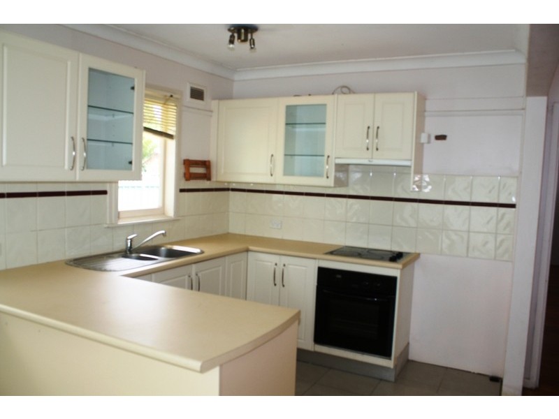 19 William Road, Riverwood NSW 2210