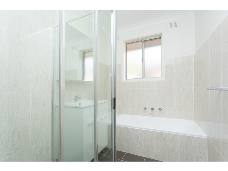 7 Bugden Avenue, Milperra NSW 2214