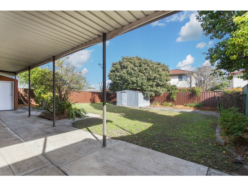 7 Bugden Avenue, Milperra NSW 2214