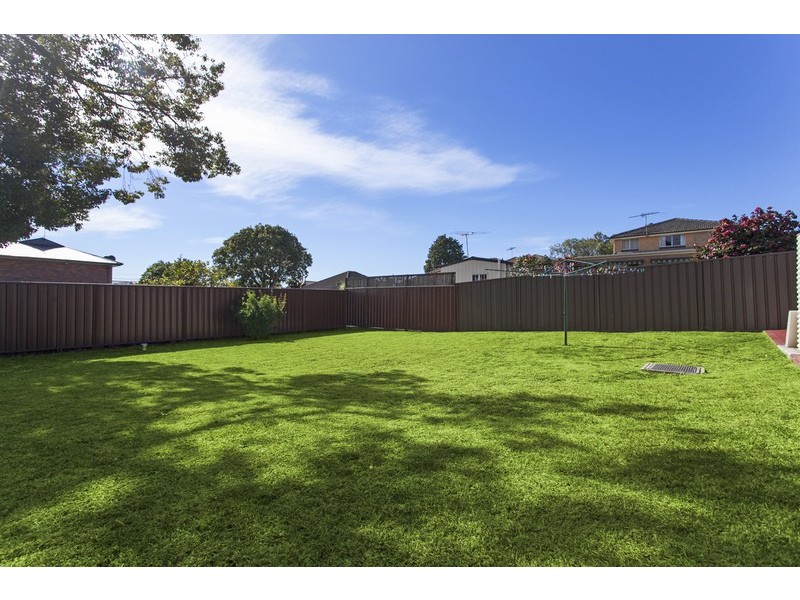 2 Rowland Street, Revesby NSW 2212