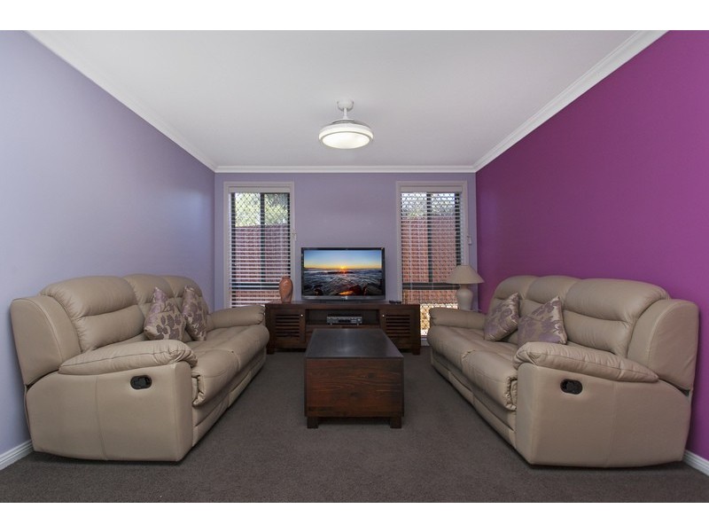 2 Rowland Street, Revesby NSW 2212