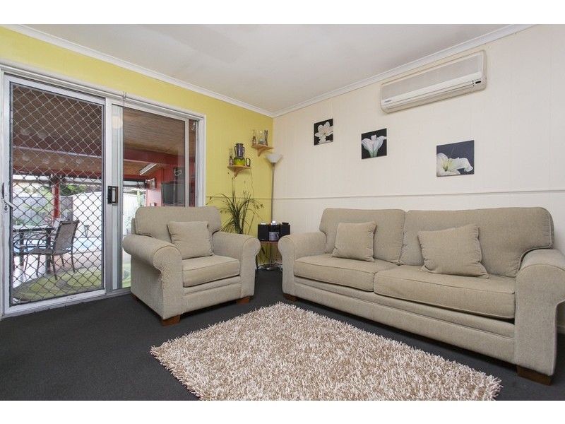 8 Alamein Road, Revesby Heights NSW 2212