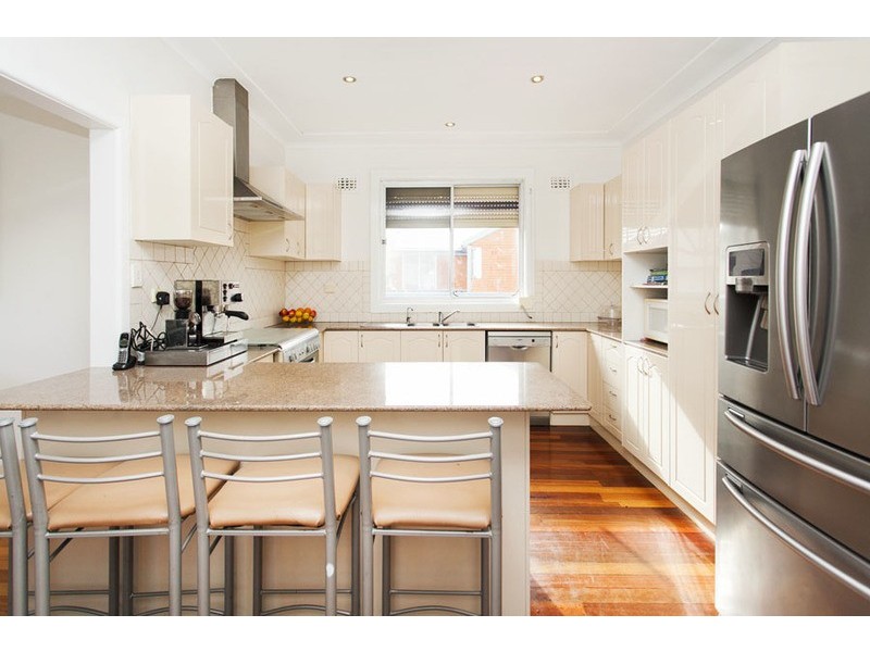 128 Arab Road, Padstow NSW 2211