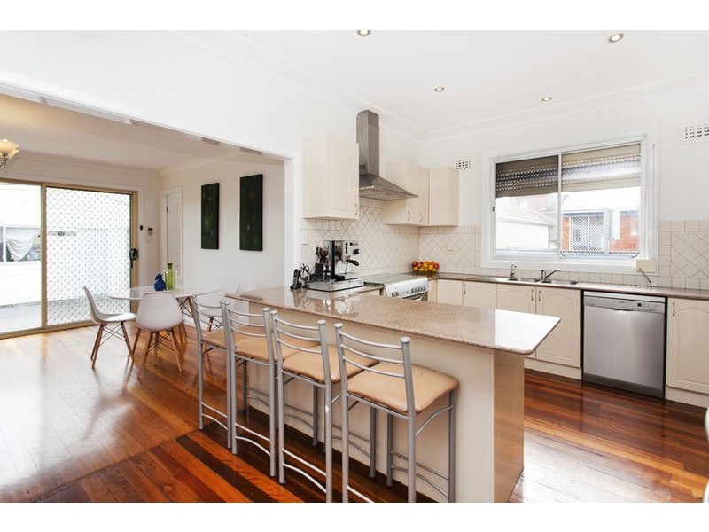 128 Arab Road, Padstow NSW 2211