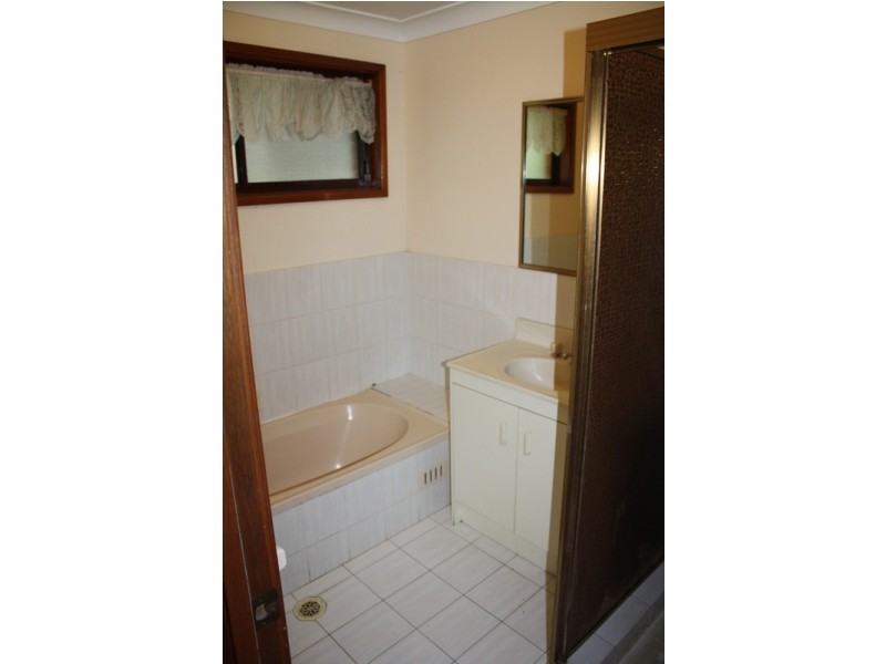 2A Victor Avenue, Panania NSW 2213