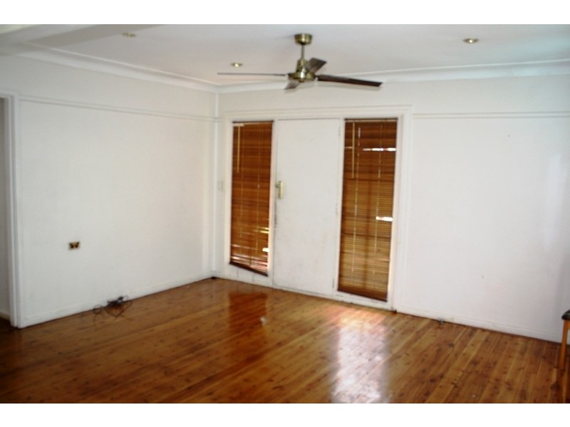 19 William Road, Riverwood NSW 2210