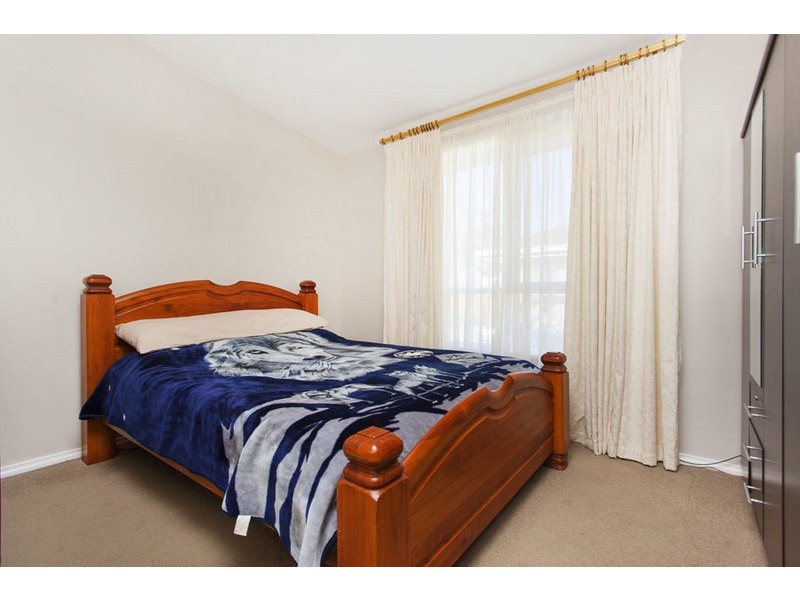 11 Dernancourt Avenue, Milperra NSW 2214