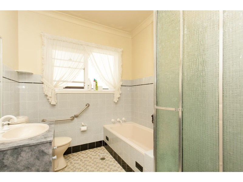 7 Kingston Avenue, Panania NSW 2213