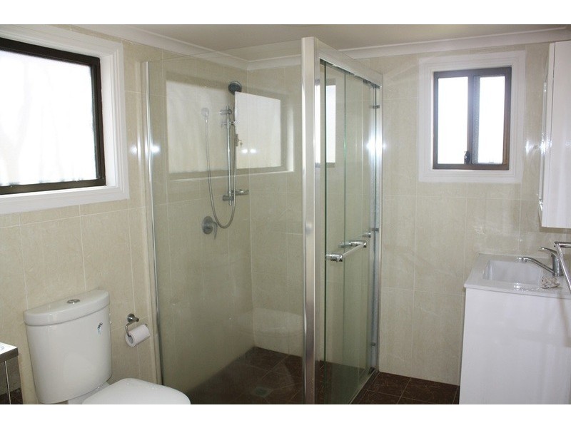 2 Treatt  Avenue, Padstow NSW 2211