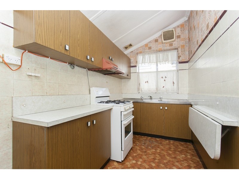 6 Ludgate Street, Roselands NSW 2196