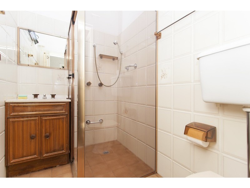 6 Ludgate Street, Roselands NSW 2196