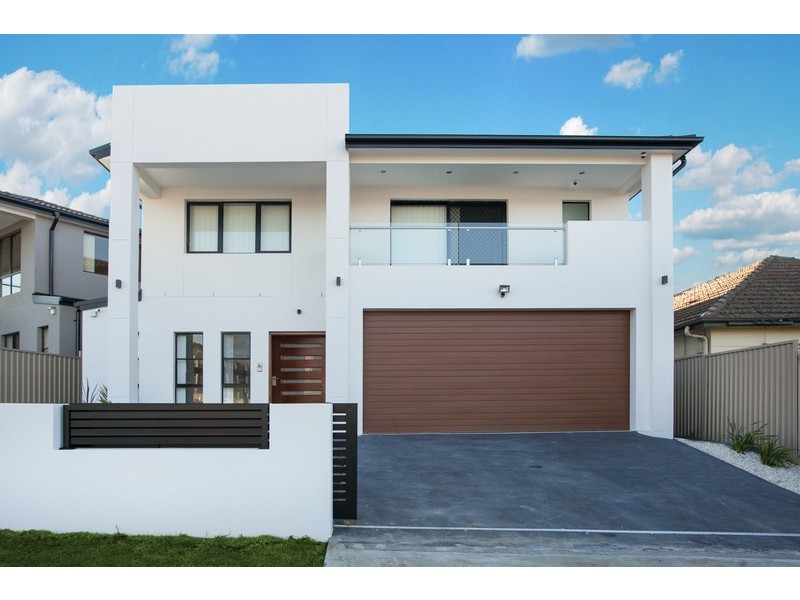 16A Banks Street, Padstow NSW 2211