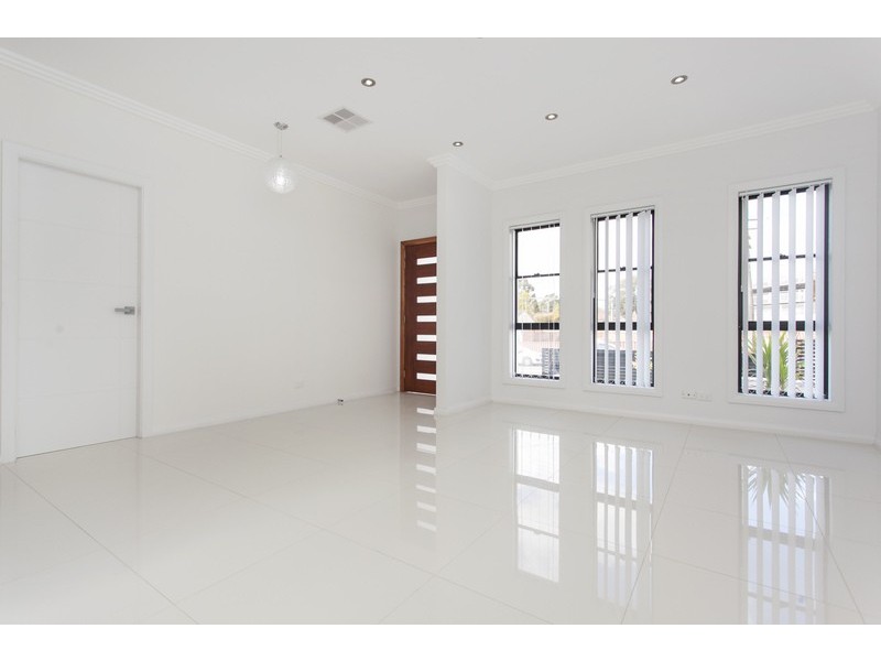 16A Banks Street, Padstow NSW 2211