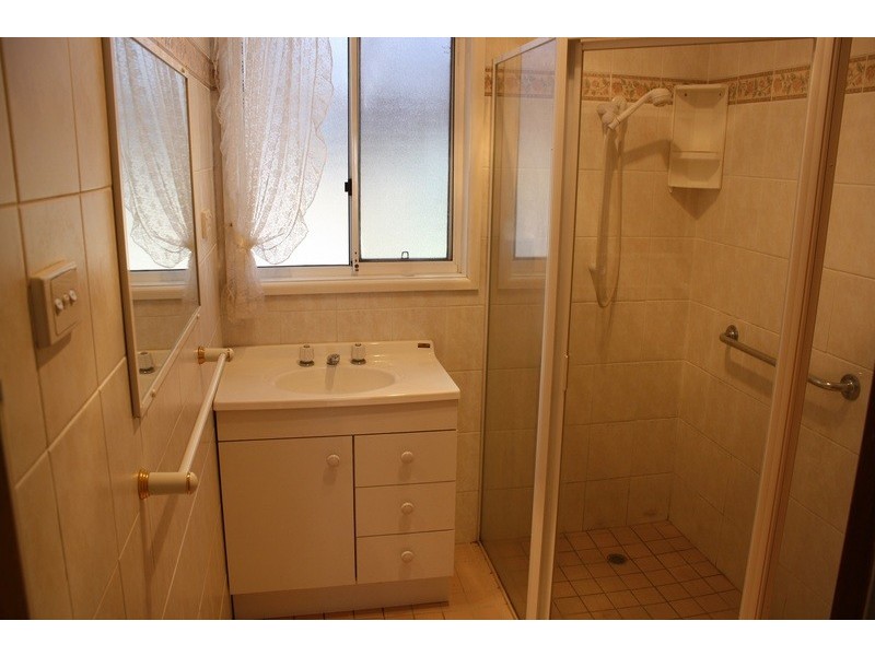 33 Prince Street, Picnic Point NSW 2213