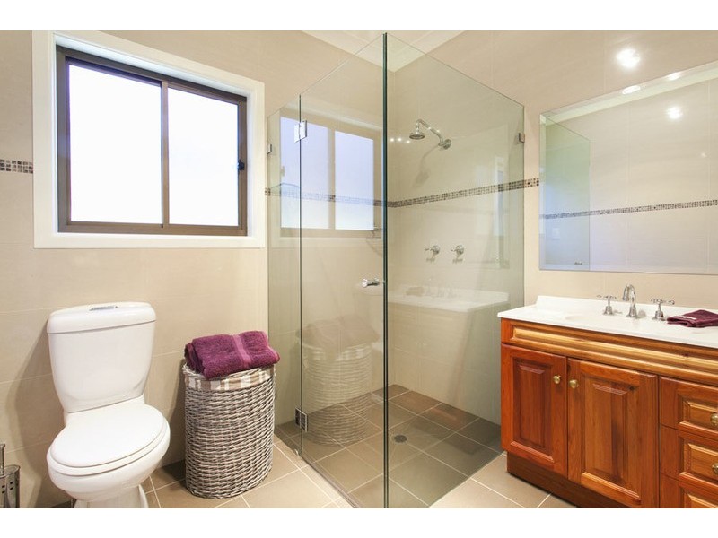 3 Blanc Avenue, East Hills NSW 2213