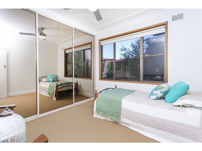 3 Blanc Avenue, East Hills NSW 2213