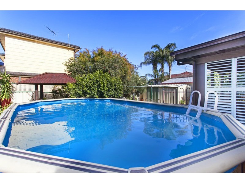 3 Blanc Avenue, East Hills NSW 2213