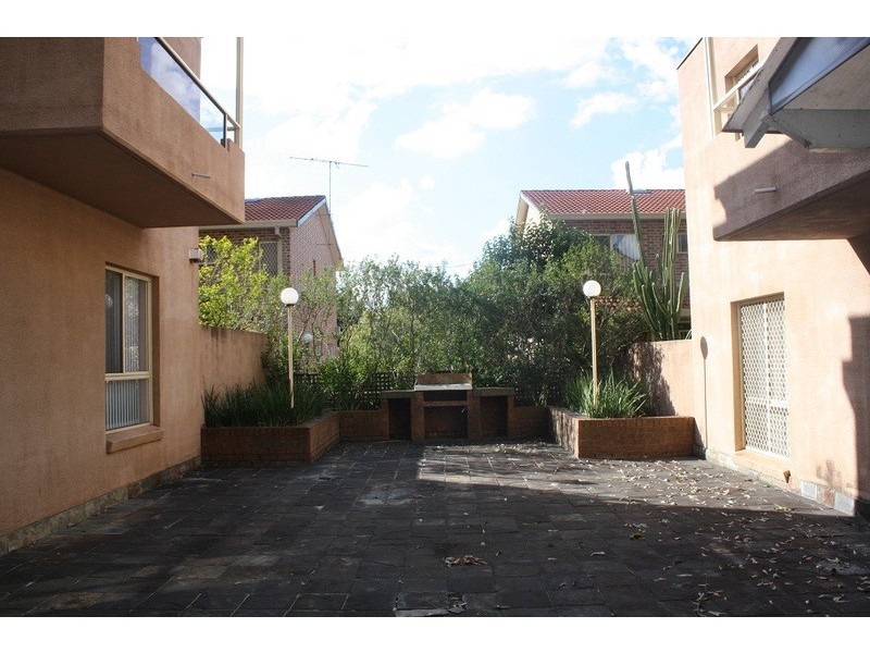 4/165 Chapel  Road, Bankstown NSW 2200