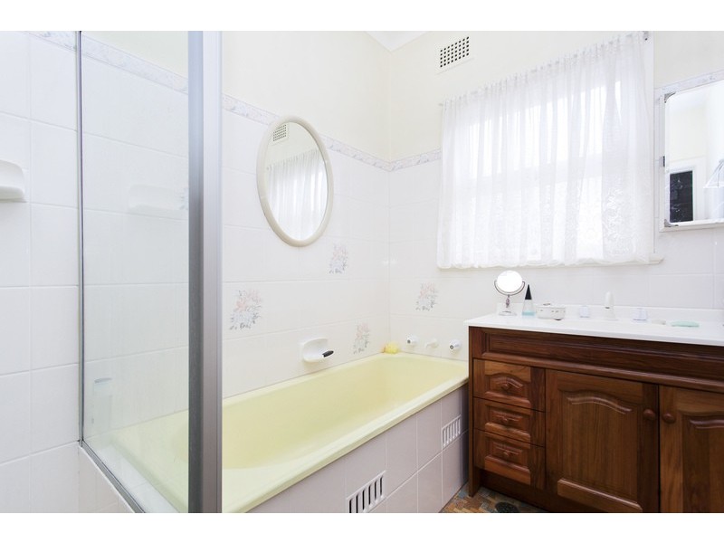 18 Baldi Avenue, Panania NSW 2213