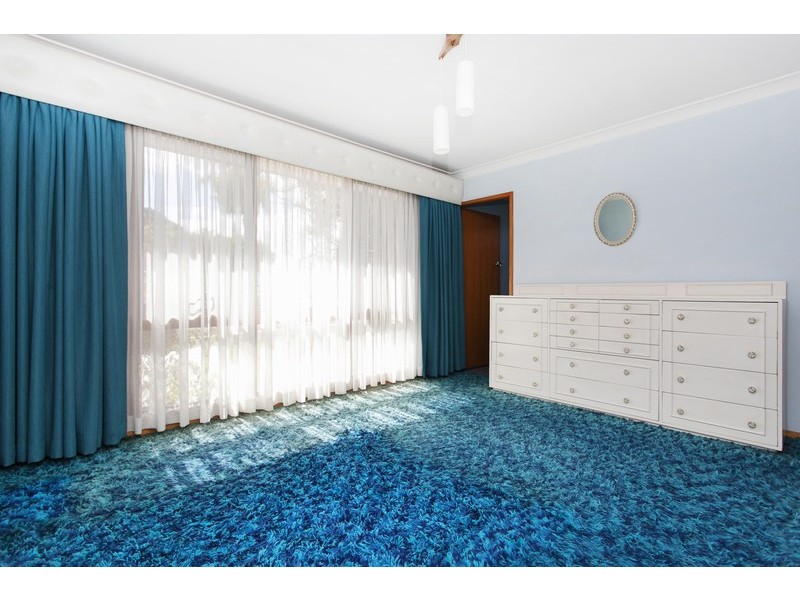 1 Windermere Crescent, Panania NSW 2213
