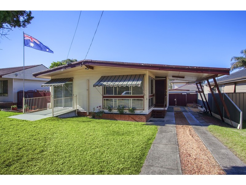 28 Glencorse Avenue, Milperra NSW 2214