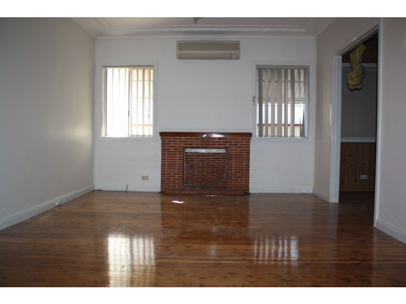 87 Watson Road, Padstow NSW 2211