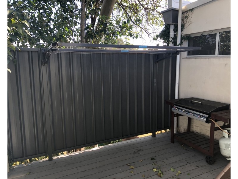 2/100 Park Road, East Hills NSW 2213