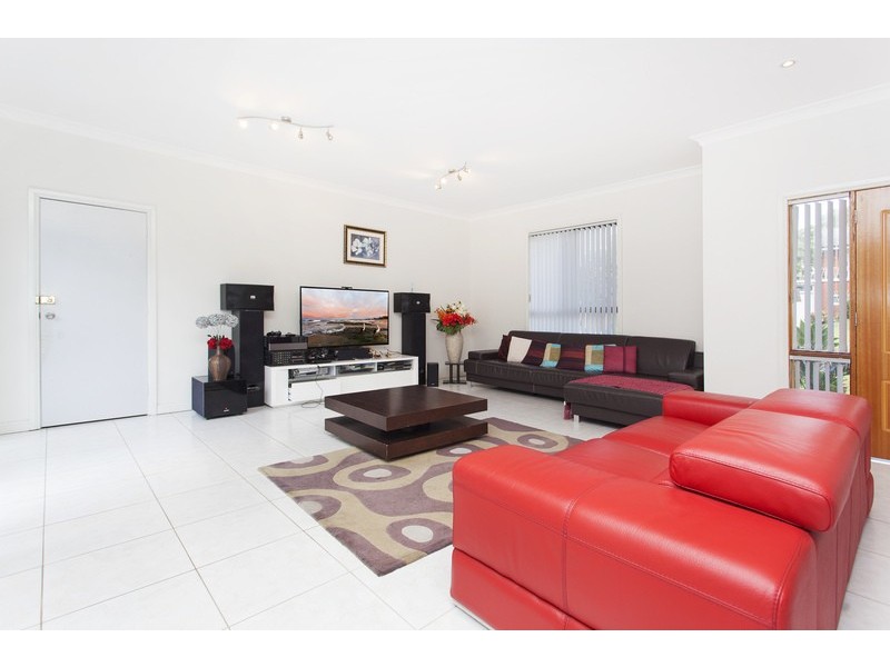 6A Neptune Street, Revesby NSW 2212