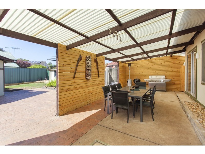 100 Mackenzie Street, Revesby NSW 2212