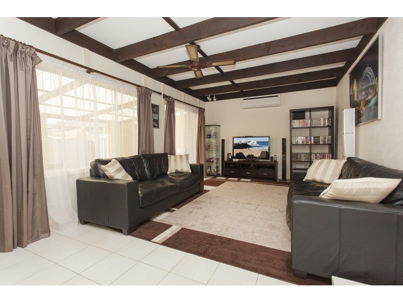 100 Mackenzie Street, Revesby NSW 2212