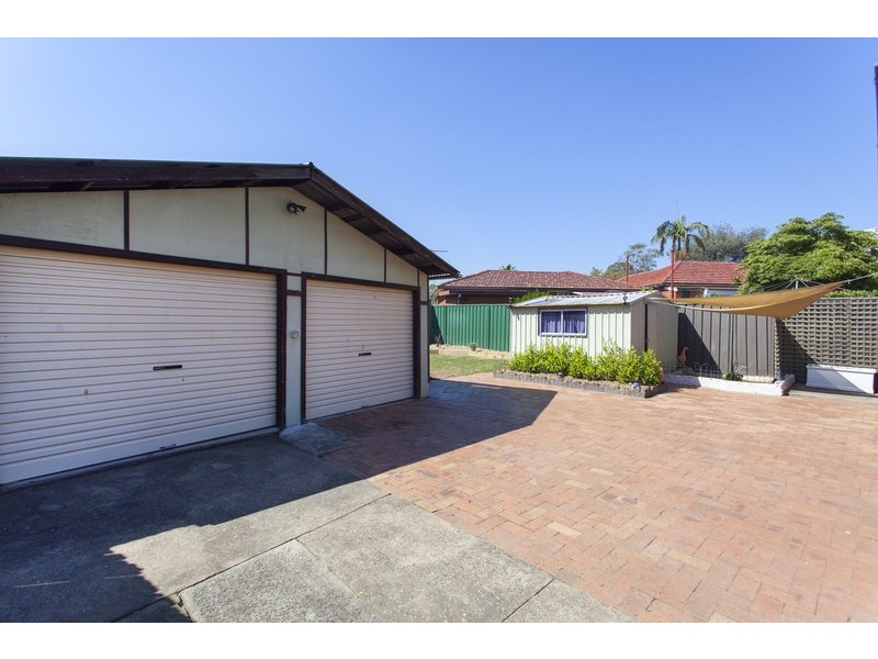 100 Mackenzie Street, Revesby NSW 2212