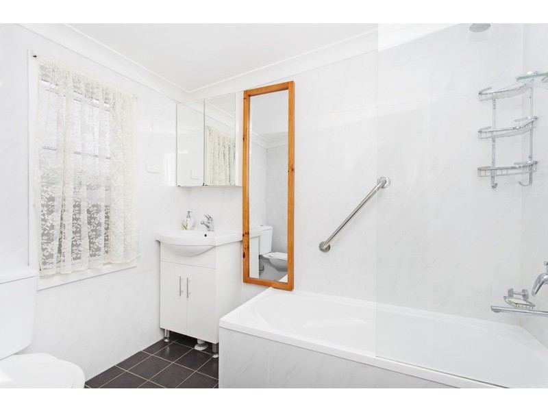 854 Henry Lawson Drive, Picnic Point NSW 2213