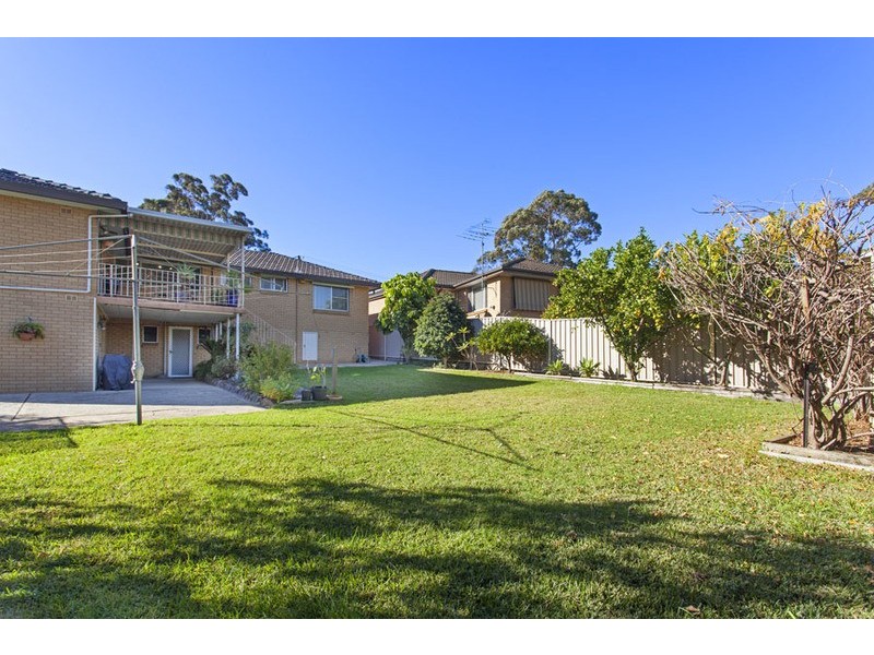 6 Ballina Street, Georges Hall NSW 2198