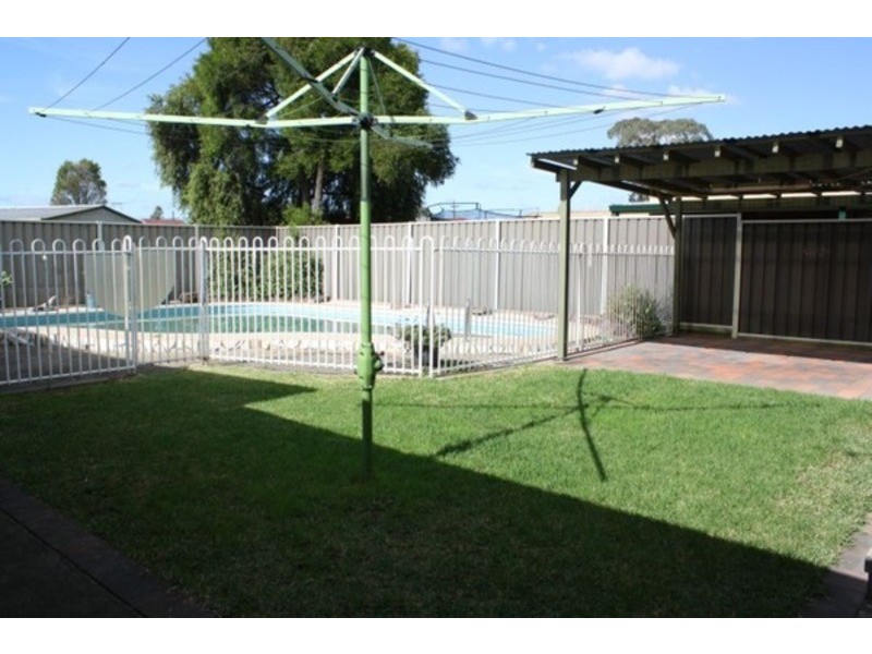 35 Fromelles Avenue, Milperra NSW 2214