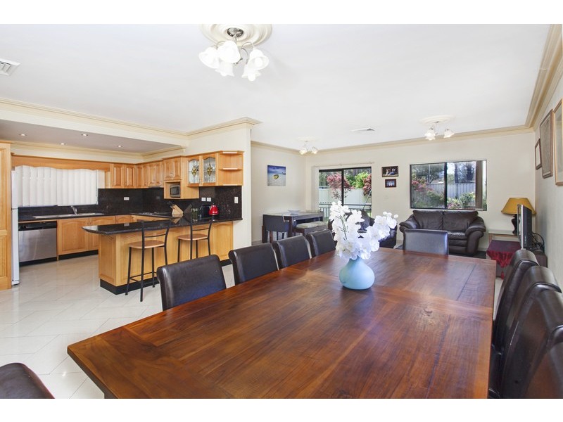69A Victor Avenue, Picnic Point NSW 2213