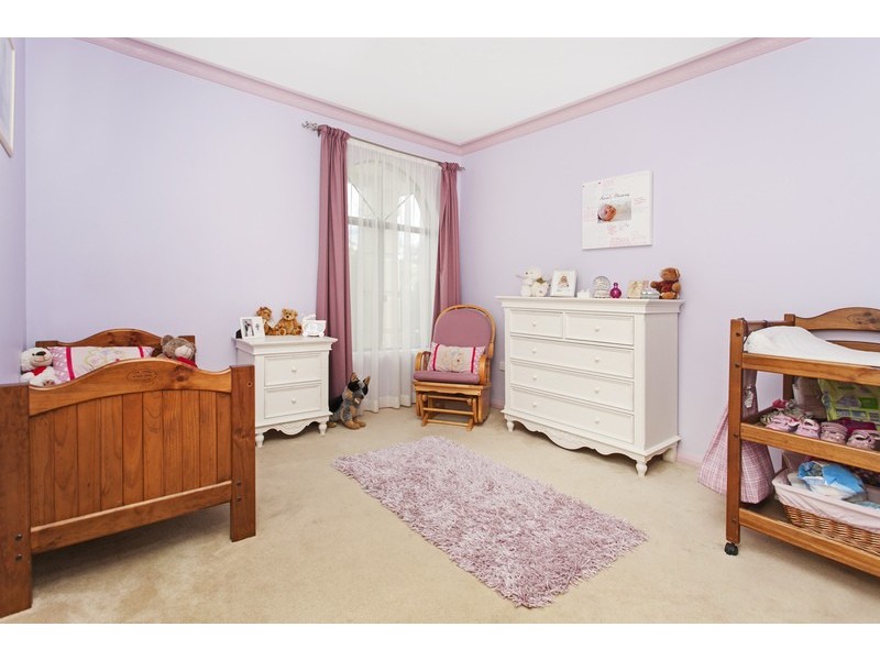 69A Victor Avenue, Picnic Point NSW 2213