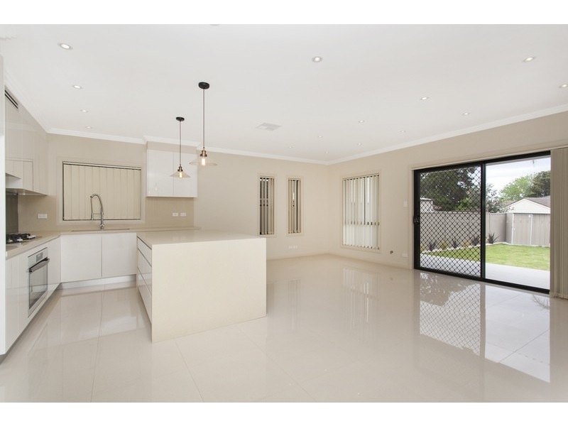 16 Banks Street, Padstow NSW 2211