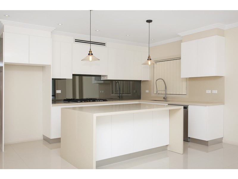 16 Banks Street, Padstow NSW 2211