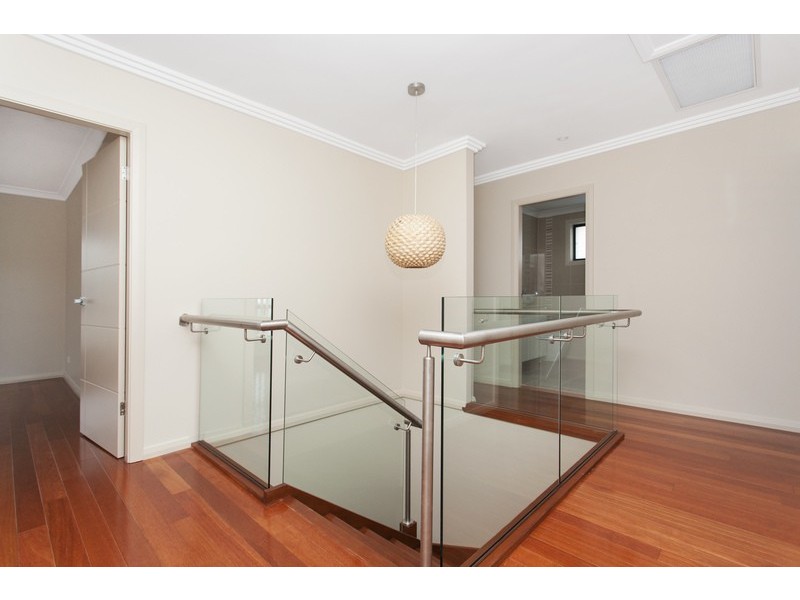 16 Banks Street, Padstow NSW 2211